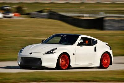 370z-white-orange-wheels-203.jpg